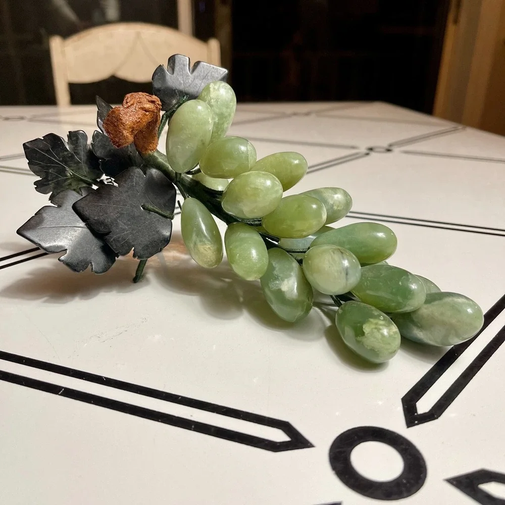 Chinese Green Stone Grapes w/ Carved Jade‎ Leaves Fruit MCM Midcentury VTG